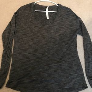 Lululemon Grey Long Sleeve Shirt